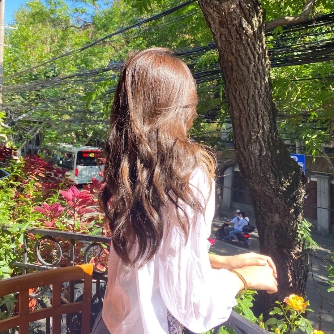 她和她的他们